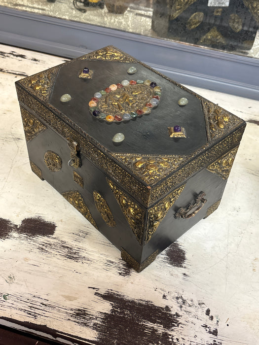 INDIAN BRASS CLAD BEJEWELED WOOD BOX WITH DEITY