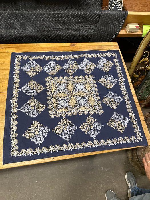 SMALL BLUE WITH SILVER AND GOLD TABLE CLOTH