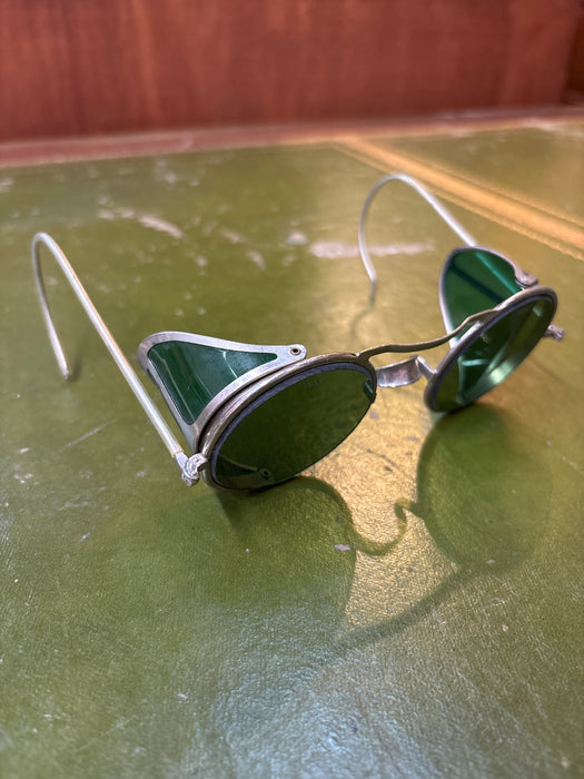 ANTIQUE GREEN COLORED GLASSES