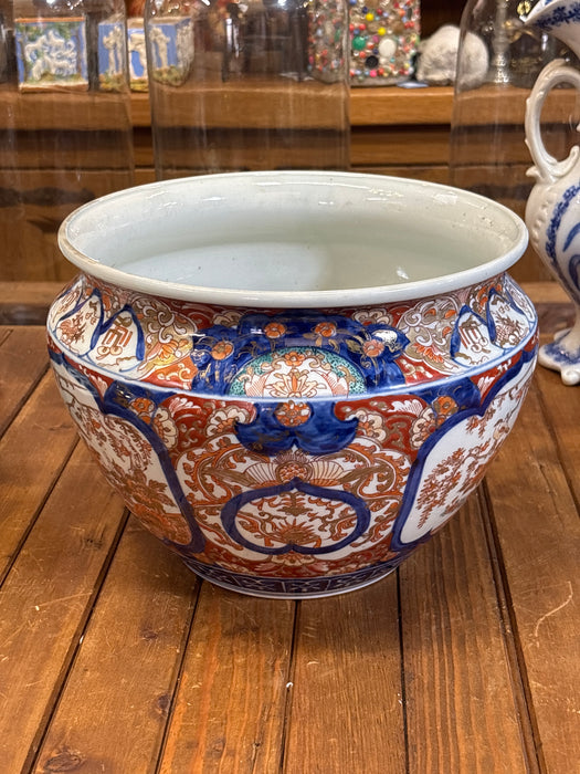 LARGE IMARI JARDINERE