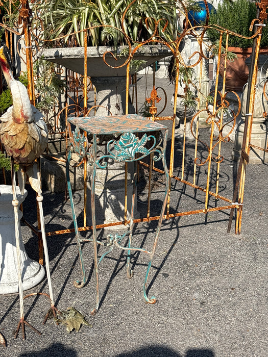 SMALL PAINTED METAL STAND