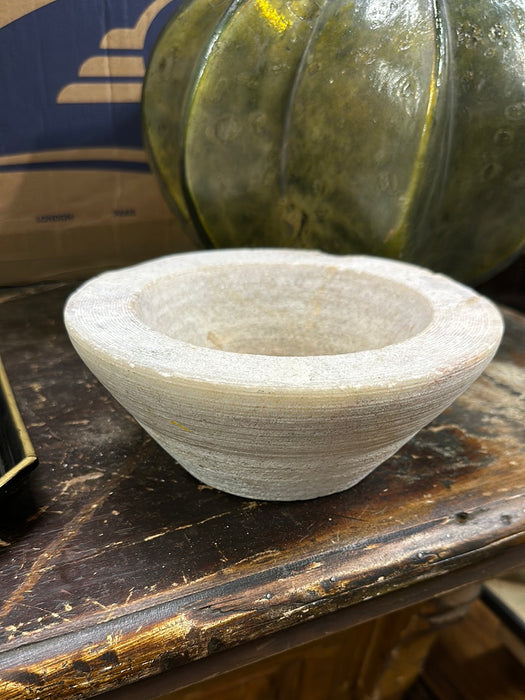 STONE PESTAL