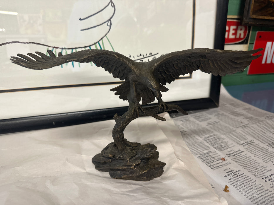 SMALL BRONZE EAGLE