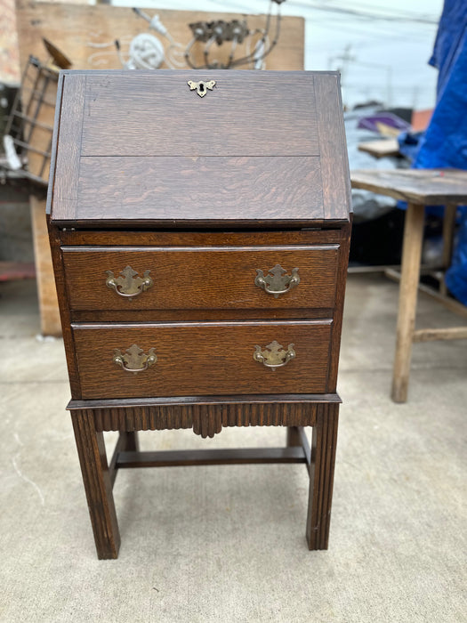 SMALL OAK DROPFRONT DESK