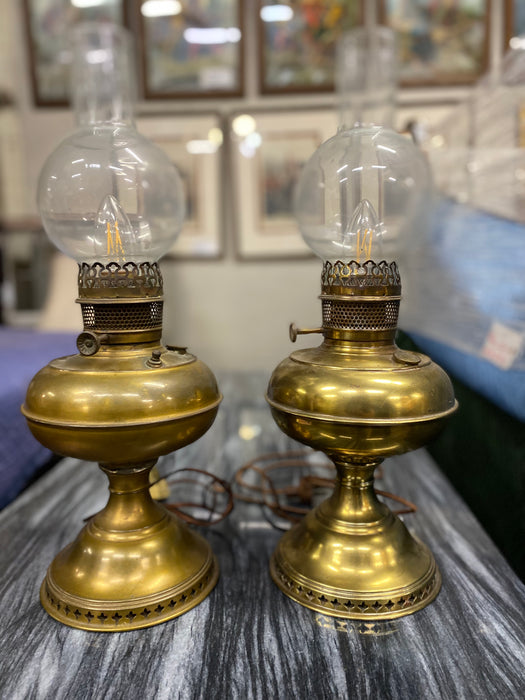 PAIR OF BRASS ELECRTRIFIED HURRICANE LAMPS WITH GLASS CHIMNEYS
