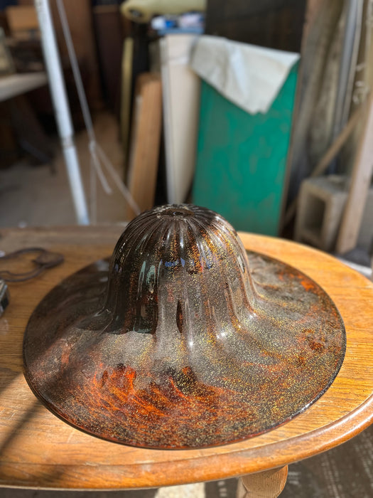 BROWN AND GOLD GLASS BOWL