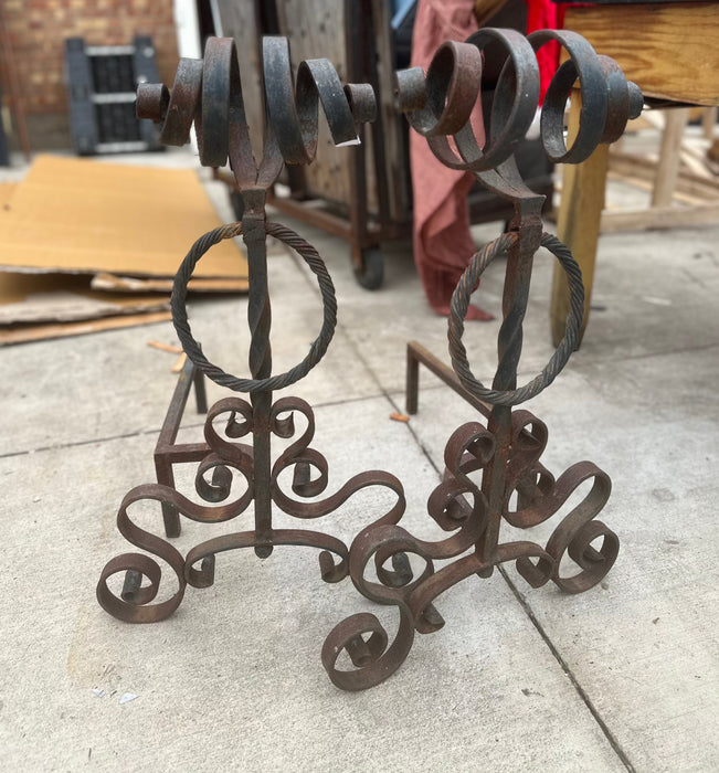 PAIR OF LARGE METAL ANDIRONS WITH FRILL TOPS