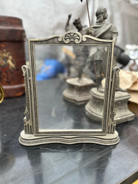 PAINTED WOOD DECO STANDING FRAME
