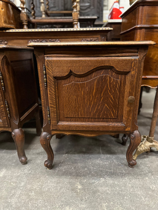 PAIR OF LOUIS XV STYLE OAK SIDE CABINETS