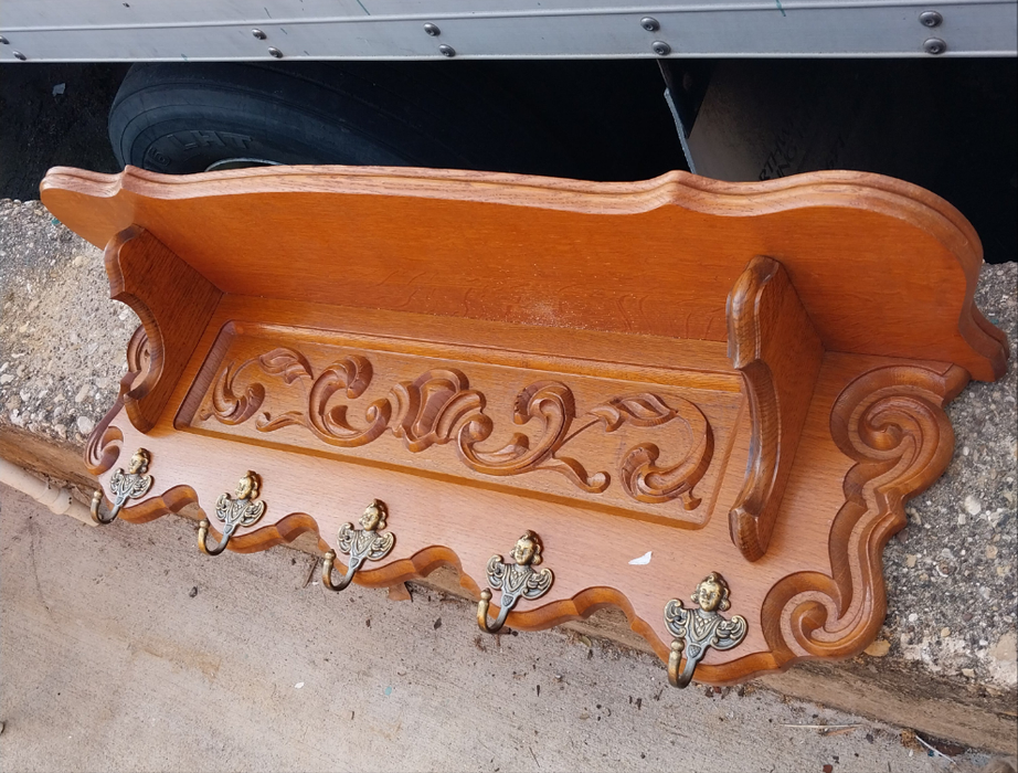 LOUIS XV WALL SHELF WITH CHERUB HOOKS