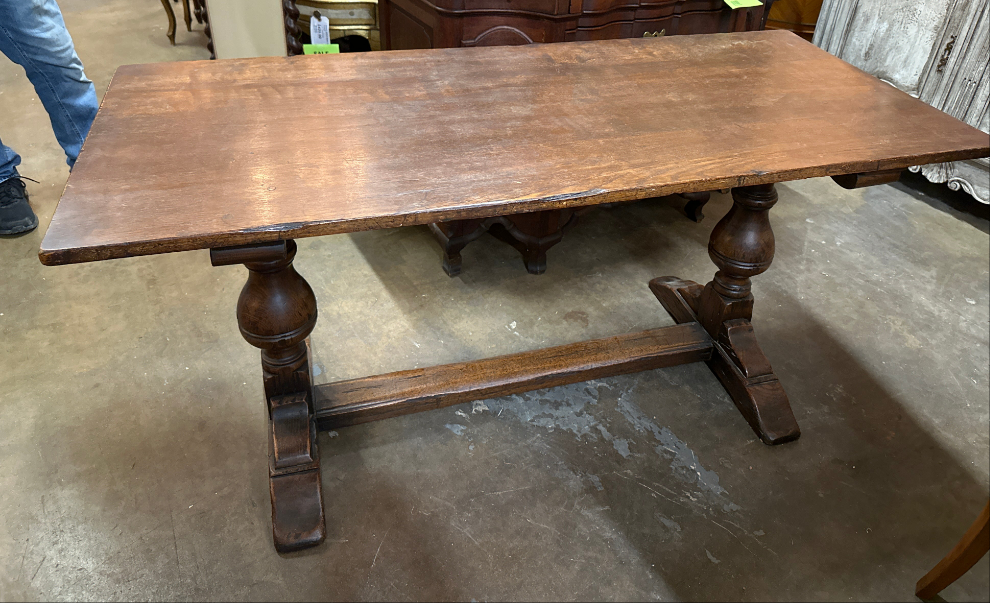 ENGLISH OAK SMALL DOUBLE PEDESTAL TABLE
