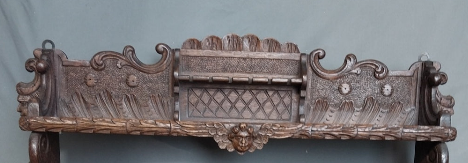 ORNATE FRENCH DARK OAK PLATE RACK WITH CHERUB HEADS