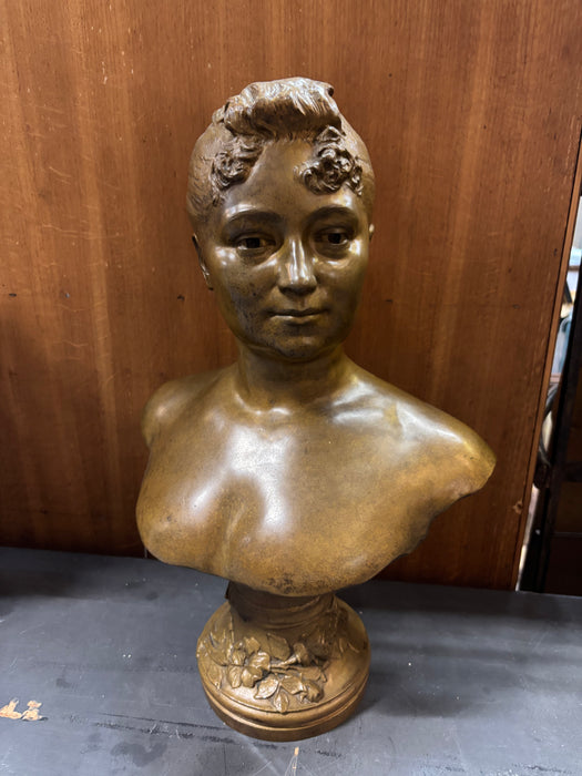 BRONZE BUST OF LADY