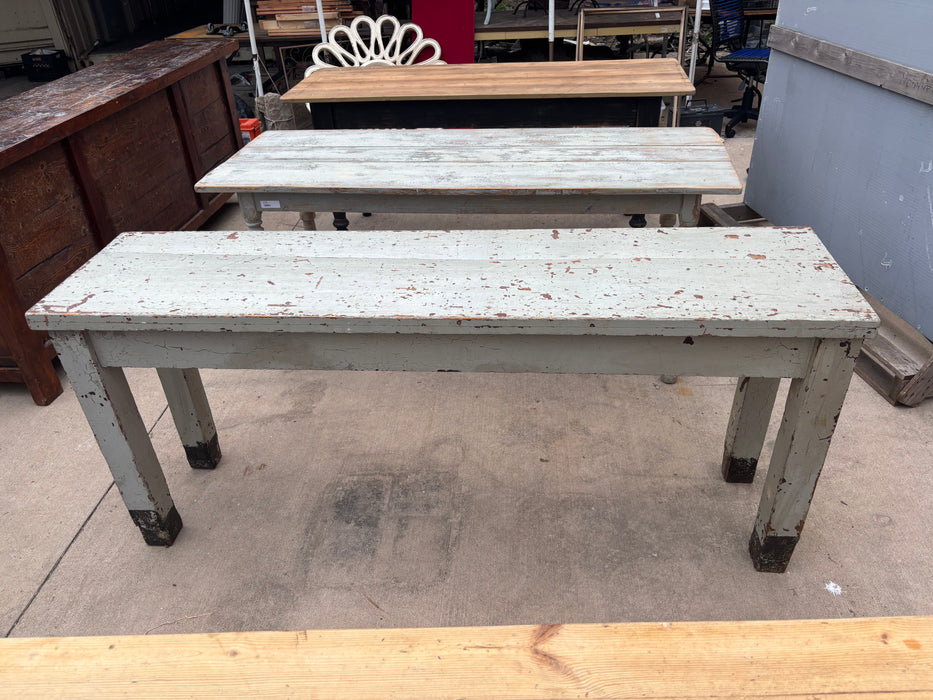 NARROW WHITE WORK TABLE WITH SQUARE LEGS