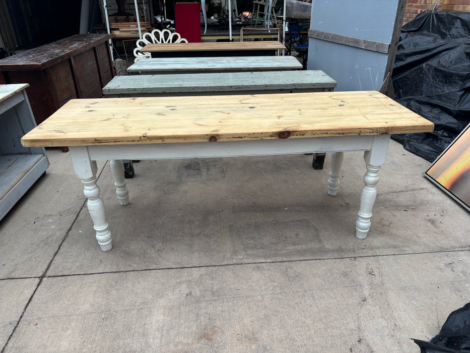 ENGLISH WHITE PAINTED PINE TABLE