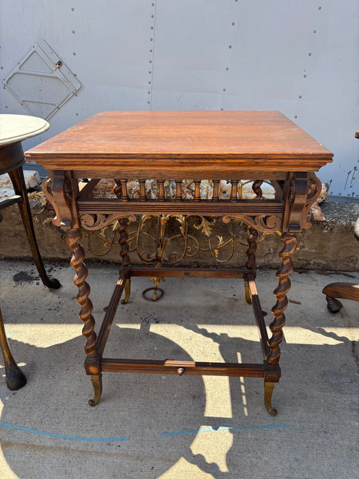 BARLEY TWIST OAK TABLE - AS FOUND