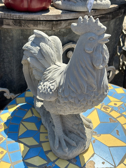 MEDIUM CONCRETE ROOSTER