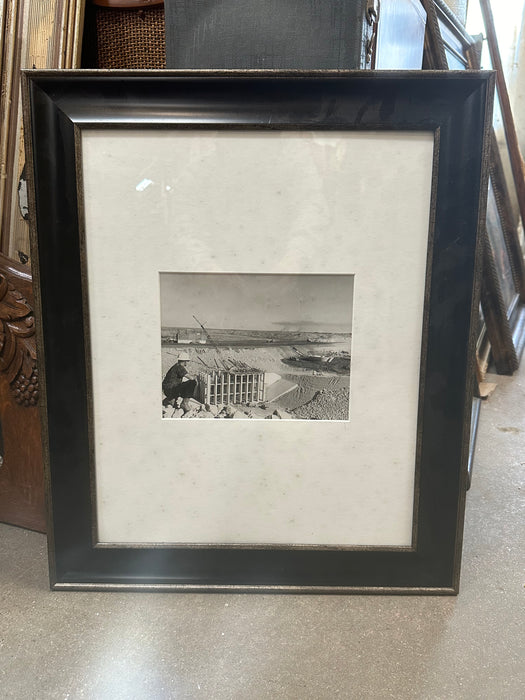 FRAMED VINTAGE OIL FIELD PHOTO PRINT