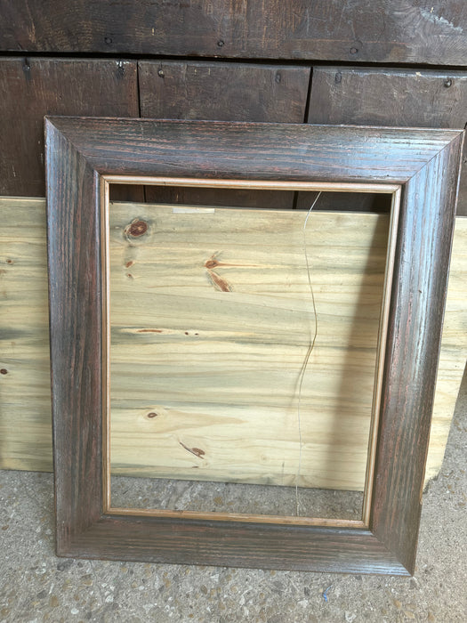 RUSTIC DARK OAK FRAME