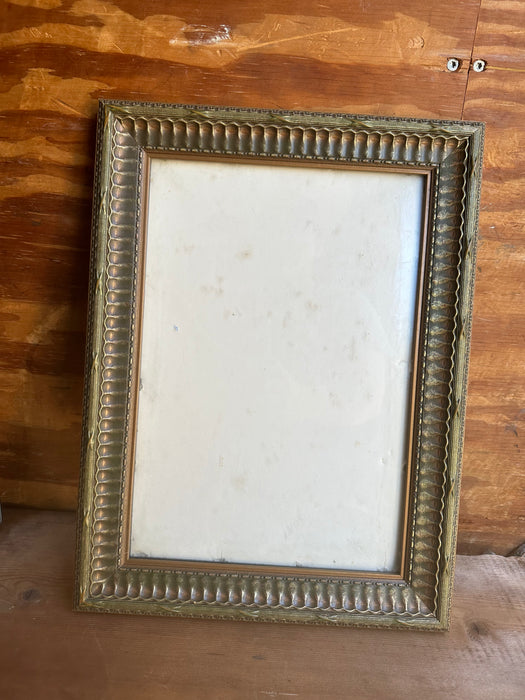 SMALL GREEN AND GOLD PLASTIQUE  FRAME