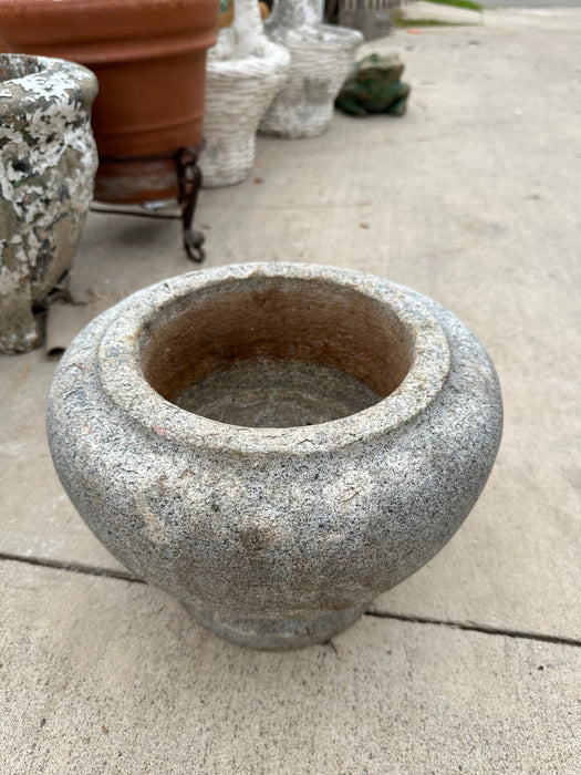 SMALL GRANITE PLANTER