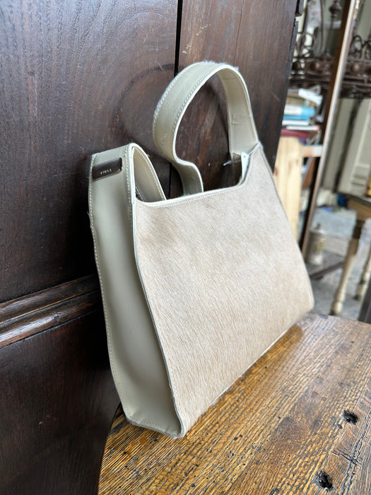 NEIMAN MARCUS LIGHT LEATHER PURSE