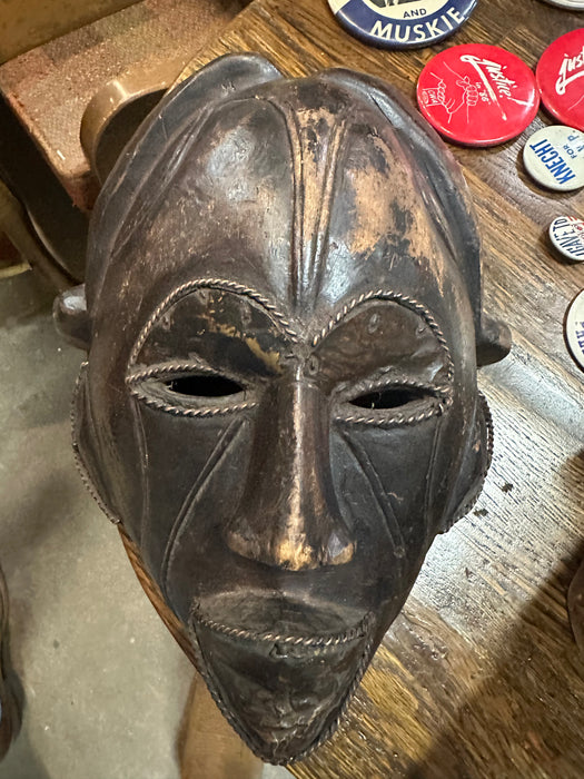 AFRICAN MASK BLACK