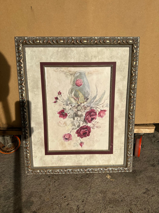 SILVER FRAME WIH FLOWER PRINT