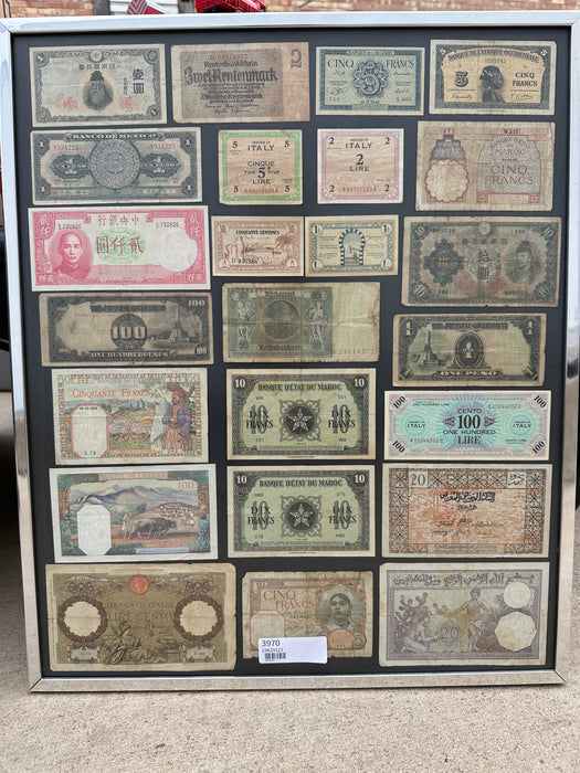 FRAMED SAMPLES OF INTERNATIONAL CURRENCY