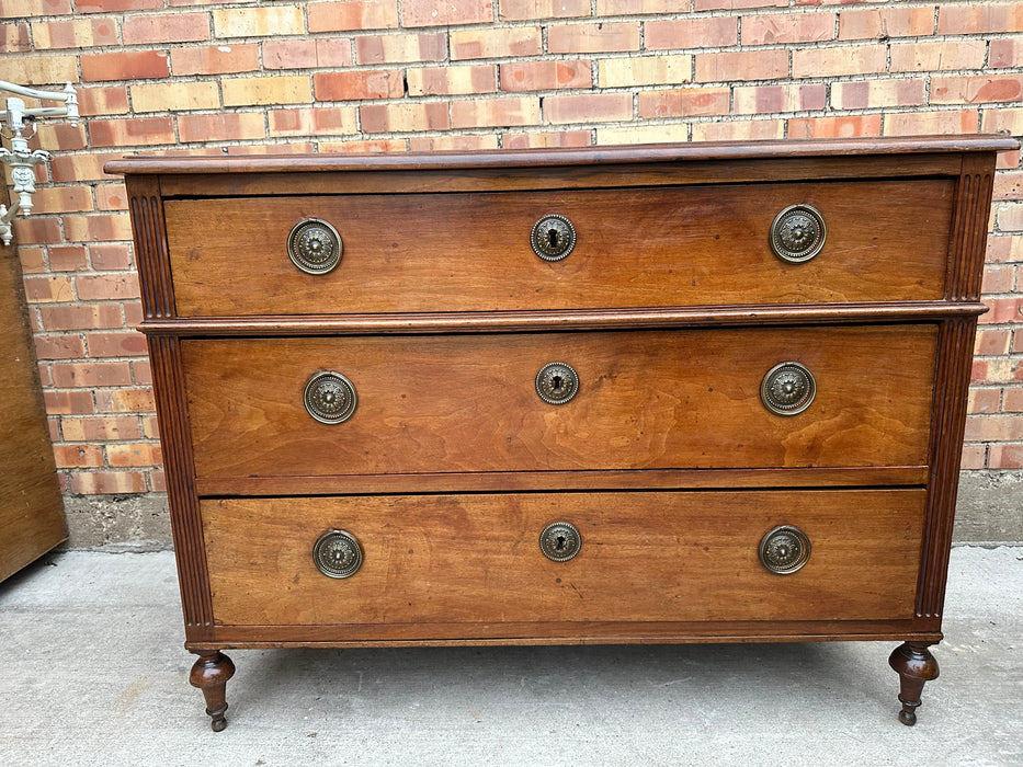LOUIS XVI WALNUT COMMODE