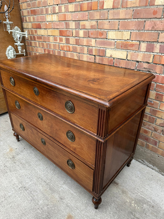 LOUIS XVI WALNUT COMMODE