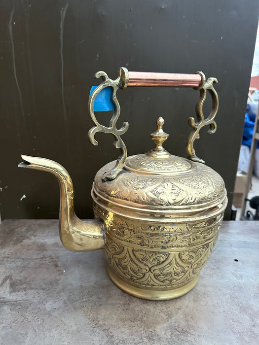 ORNATE BRASS TEA POT WITH COPPER HANDLE
