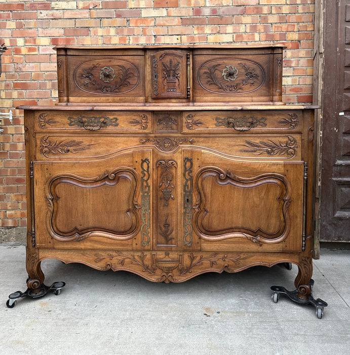 LARGE WALNUT COUNTRY FRENCH SIDEBOARD WITH SLIDING DOORS TOP