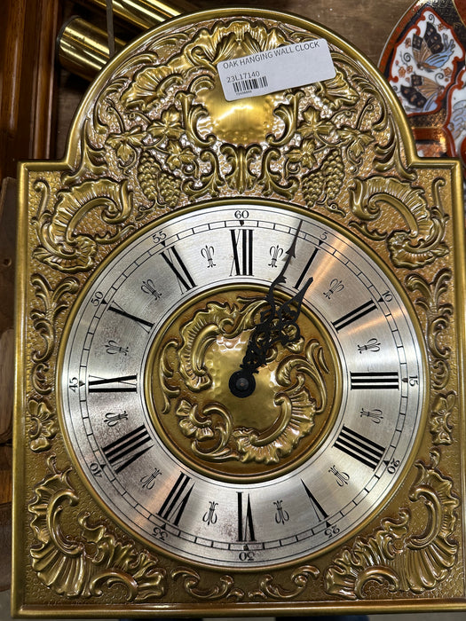 OAK HANGING WALL CLOCK