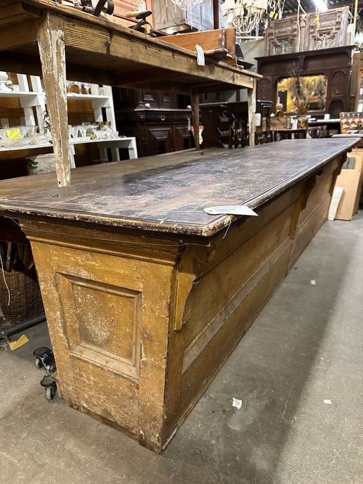 LARGE ORIGINAL FAUX GRAINED  FINISH COUNTER
