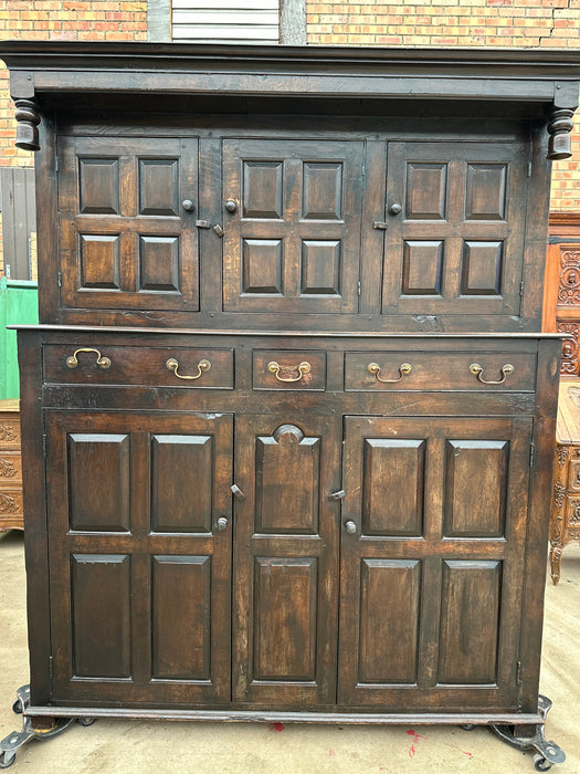 LARGE DARK OAK TUDOR COURT CUPBOARD