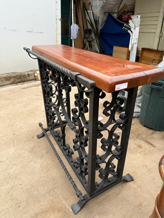 WROUGHT IRON SMALL BAR WITH BEECH TOP