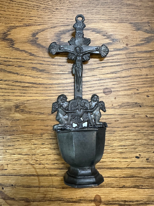 SMALL PEWTER WITH ANGELS ORNATE SPELTER HOLY WATER FONT