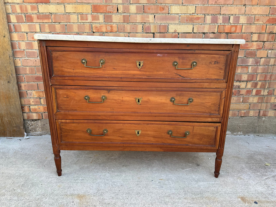 LOUIS XVI WALNUT COMMODE CHEST WITH WHITE MARBLE TOP