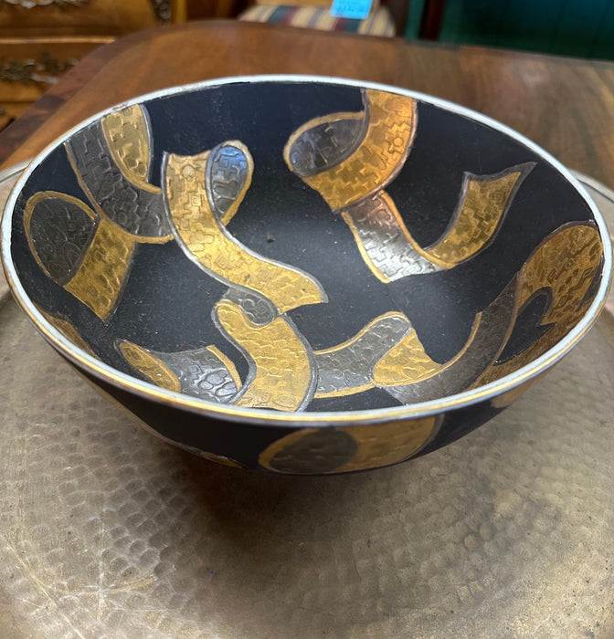 CHINESE BOWL GOLD BLACK AND SILVER