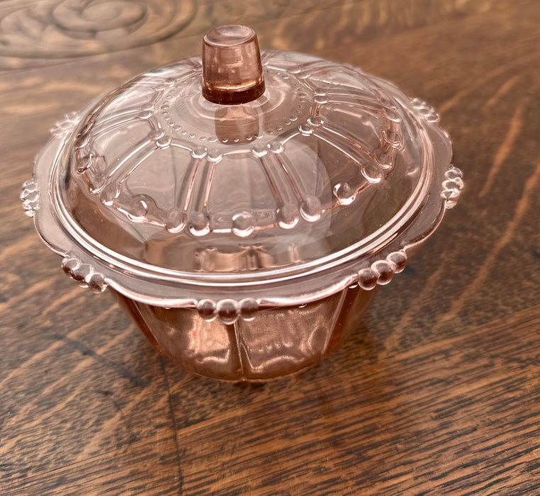 LIDDED PINK GLASS DISH