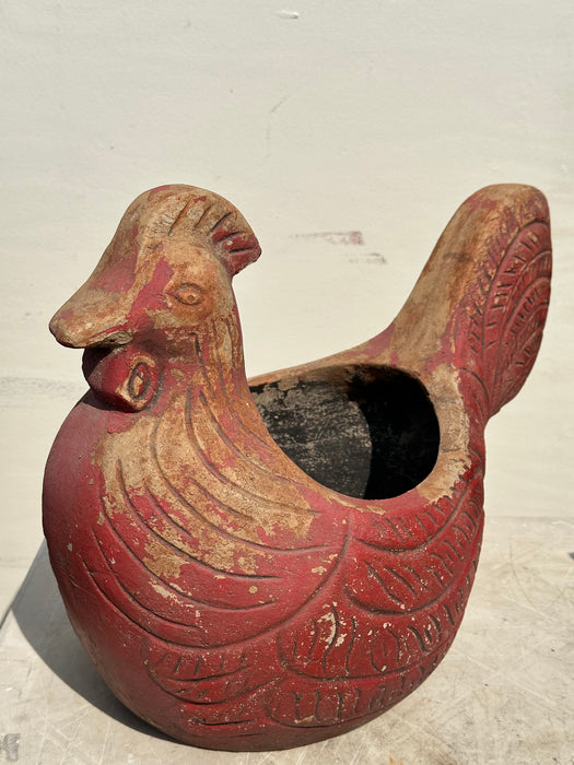 RED CHICKEN PLANTER