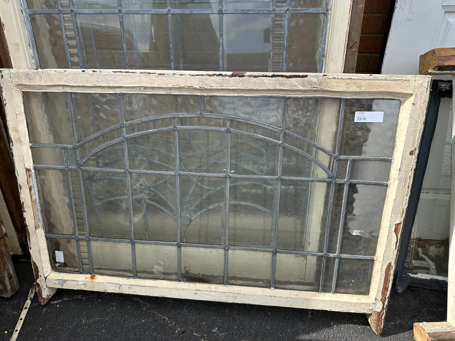 CLEAR LEADED GLASS WINDOW WITH TEXTURE