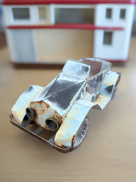 BLUE TIN CAR