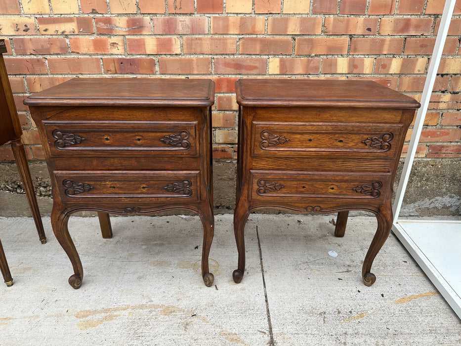 PAIR OF SMALL LOUIS XV OAK SIDE CABINETS