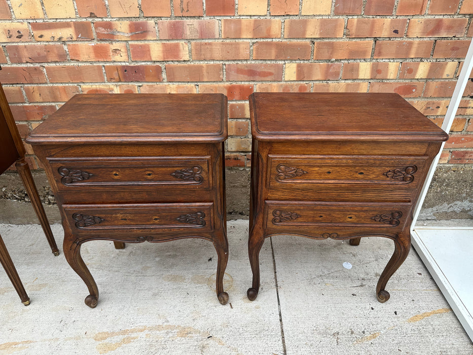 PAIR OF SMALL LOUIS XV OAK SIDE CABINETS