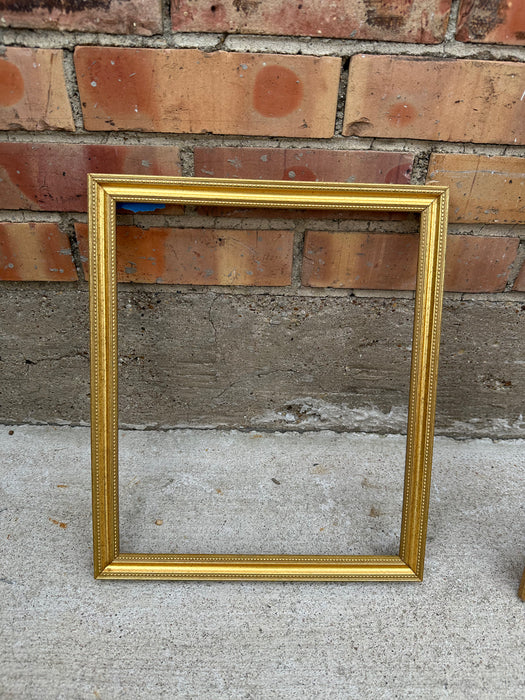 TINY BEADED GOLD FRAME