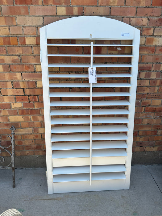 ARCHED SHUTTER TOP