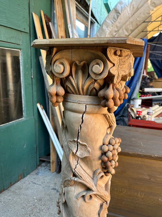 RAW WOOD CARVED COLUMN WITH GRAPES