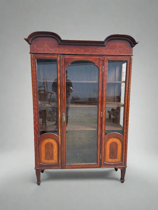 ENGLISH  REGENCY INLAID DISPLAY WITH  AS FOUND LEG